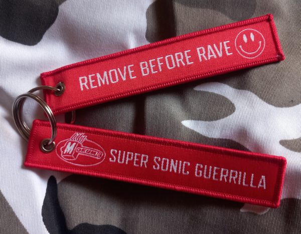 Mokum remove before rave / super sonic guerrilla key chain